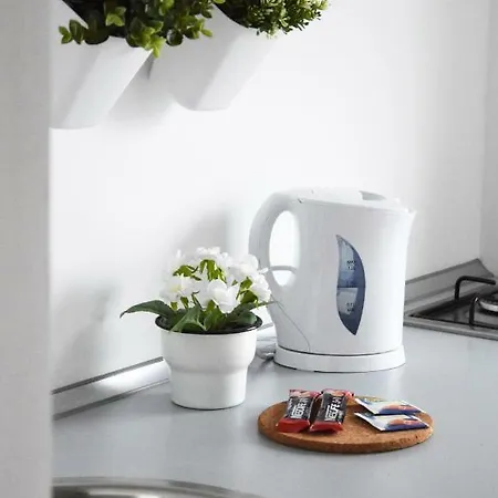 Apartment White Almond *