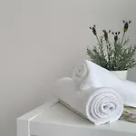 White Almond Apartment